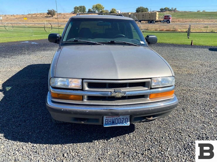 2001-chevrolet-blazer-image-7