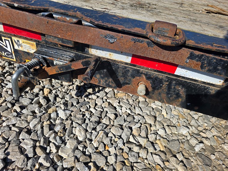 #22364-•-2016-tilt-deck-trailerman-equipment-trailer-image-43