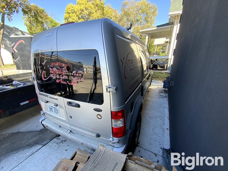 2010-ford-transit-connect-image-4