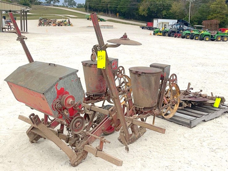 massey-ferguson-3-image-2