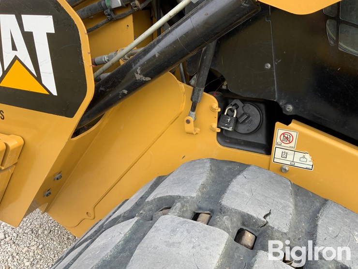 2015-caterpillar-289d-image-14