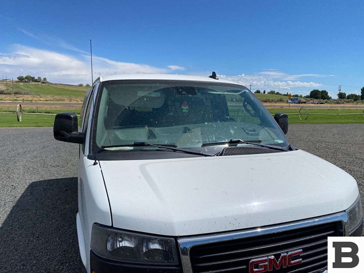 2019-gmc-3500-image-9