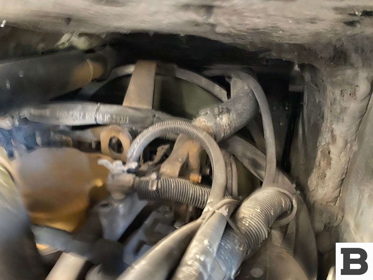 2006-peterbilt-320-image-59