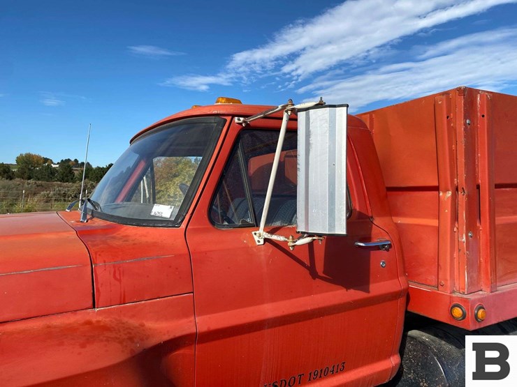 1968-ford-f750-image-14