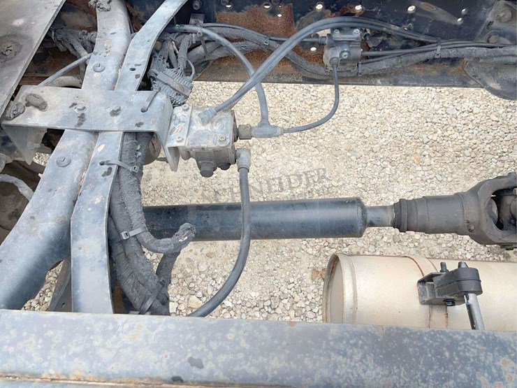 2003-international-durastar-4400-image-24