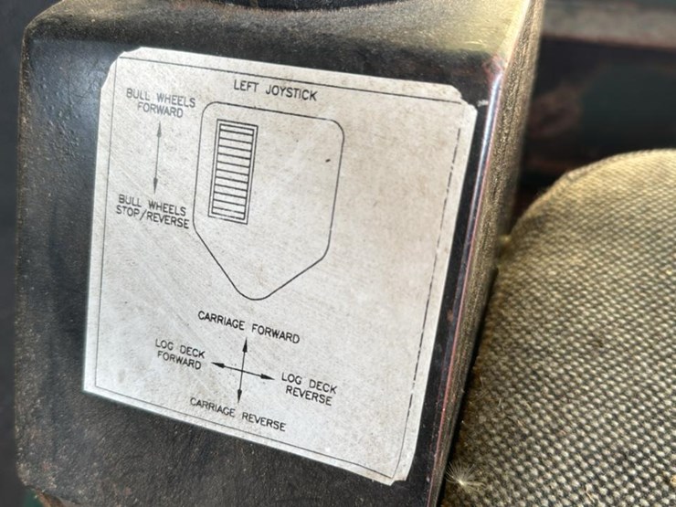 #4453-•-mellott-debarker-cab-image-10