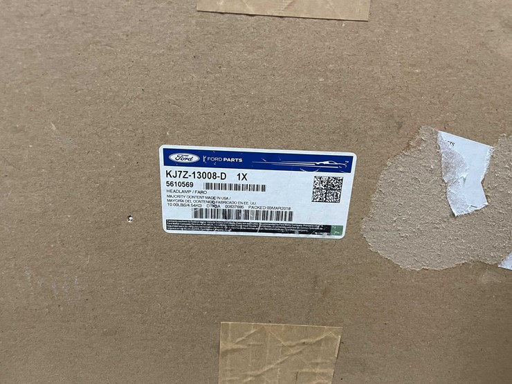 #8606-•-lincoln-suv-headlights-(pr12)-image-27