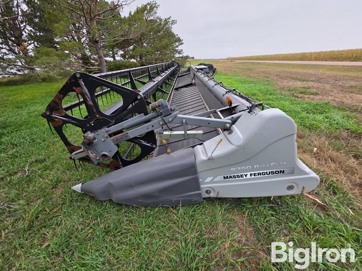 2010-agco-9250-image-8