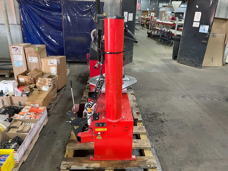 #8524-•-tire-changer-(e)-image-4