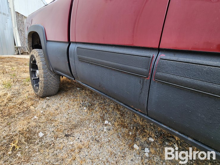 2005-chevrolet-silverado-2500-image-15