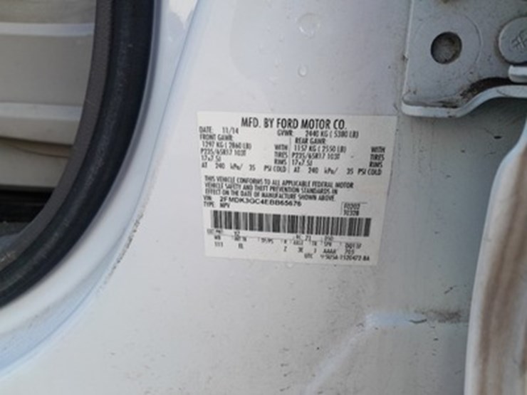 2014-ford-edge-image-8