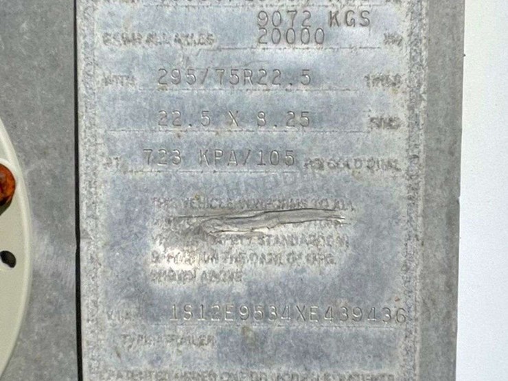 1999-strick-trailer-image-35