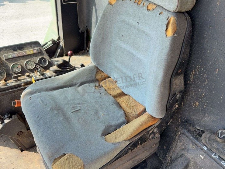 john-deere-4425-image-61