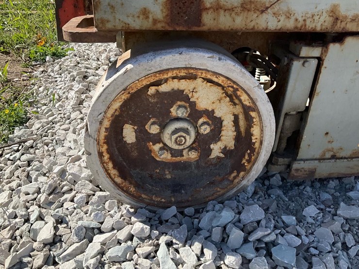 2006-skyjack-sjiii4632-image-11