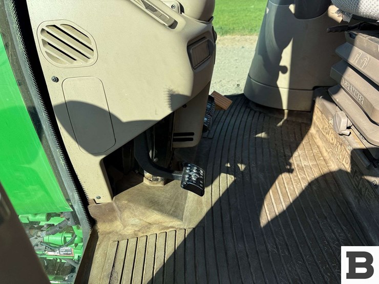 2008-john-deere-7130-image-66
