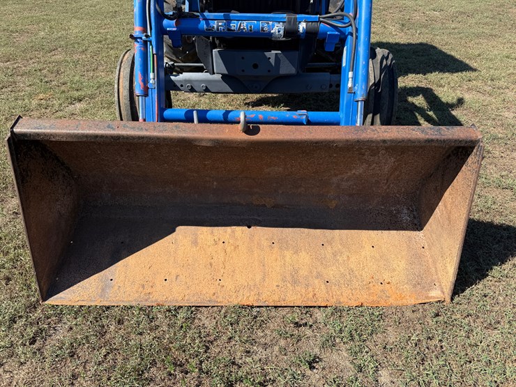 new-holland-4630-image-11