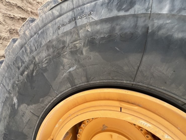 2021-volvo-a60h-image-10