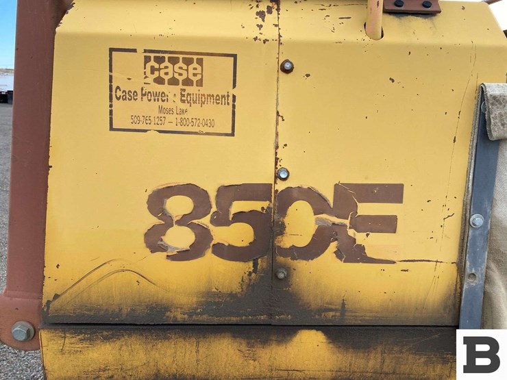 1993-case-850e-image-37