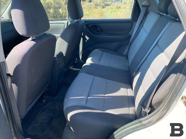 2006-ford-escape-image-19