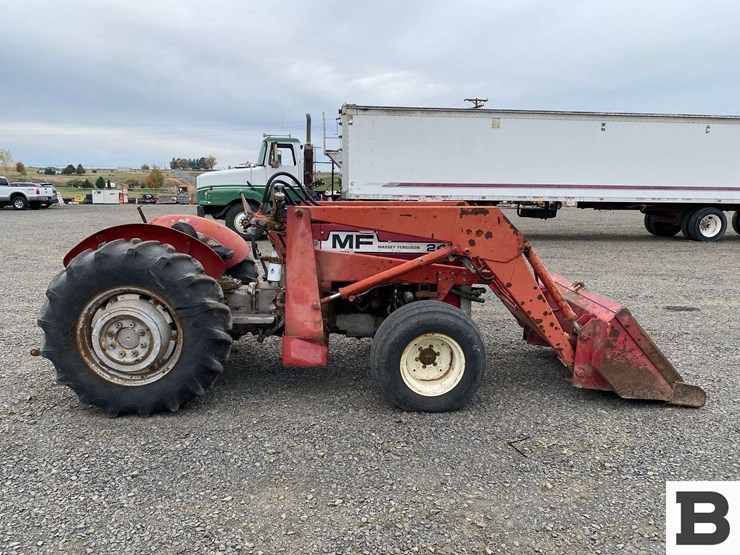 1976-massey-ferguson-245-image-6