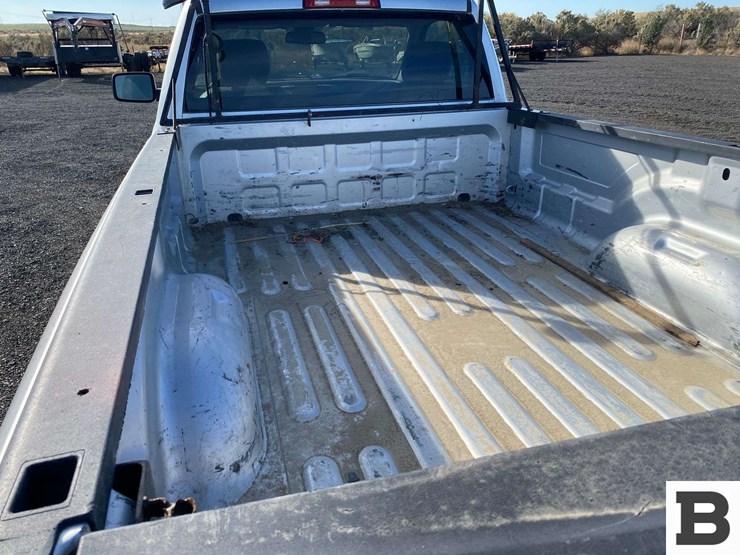 2018-ram-1500-pickup-image-16