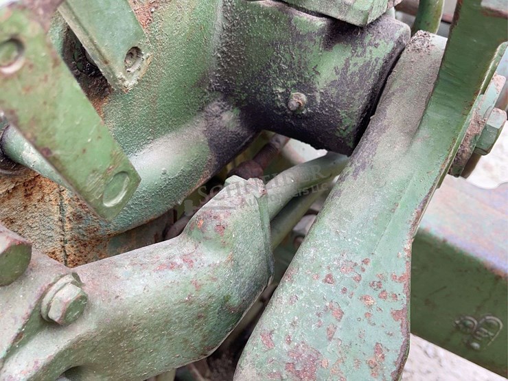 john-deere-620-image-28