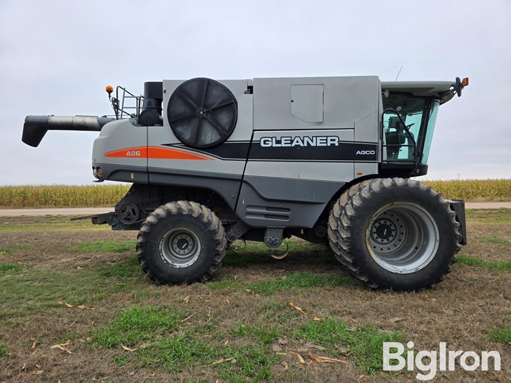 2008-gleaner-a86-image-4