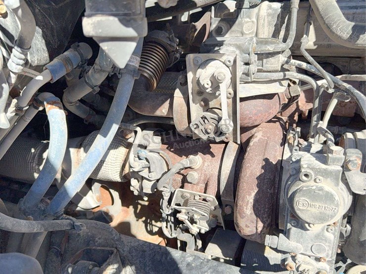 2017-peterbilt-579-image-47