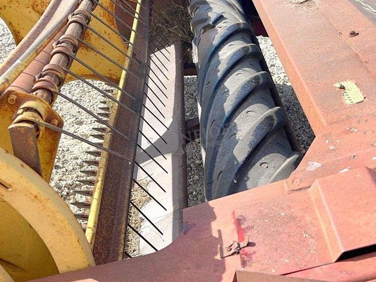 new-holland-488-image-13