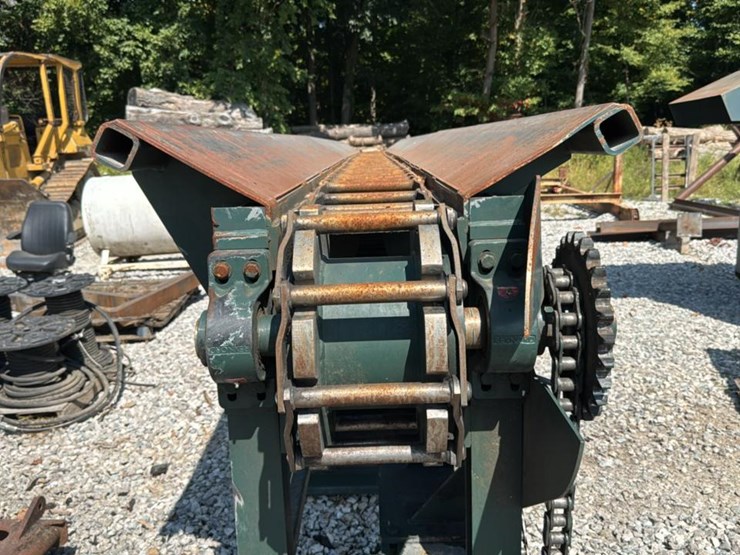 #4452-•-mellott-log-trough-image-7