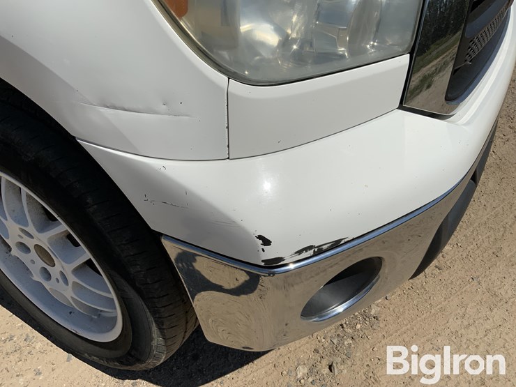 2013-toyota-tundra-sr5-image-12