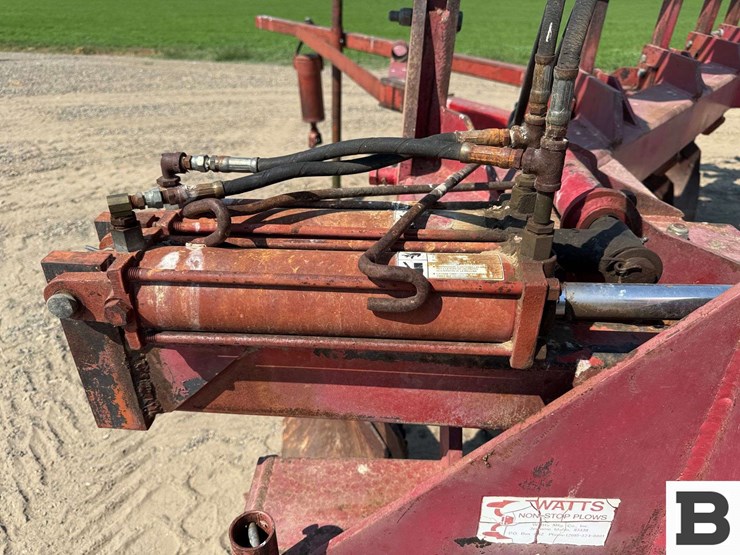 watts-5-bottom-plow-image-11