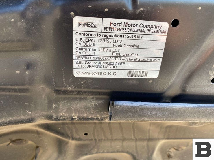 2018-ford-explorer-image-34