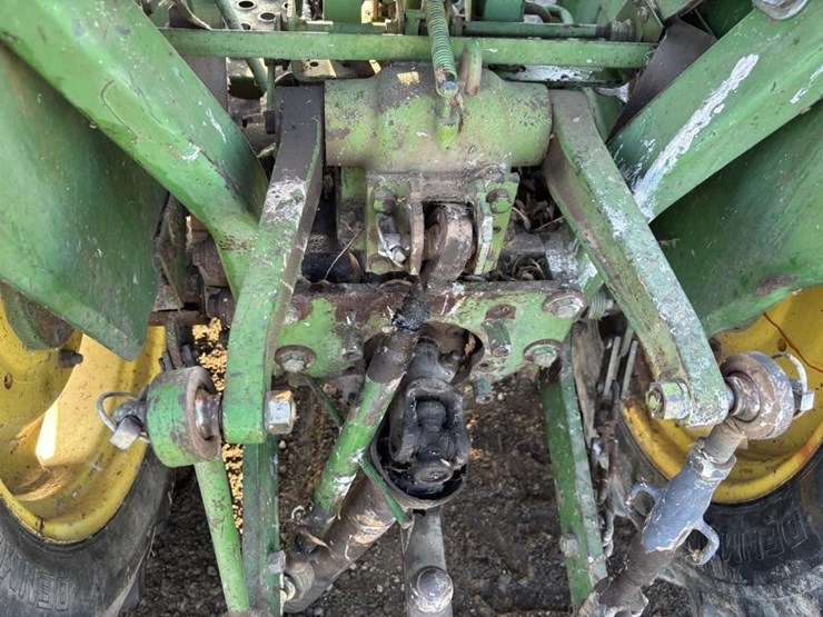 1981-john-deere-750-image-21