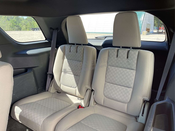 2013-ford-explorer-image-54