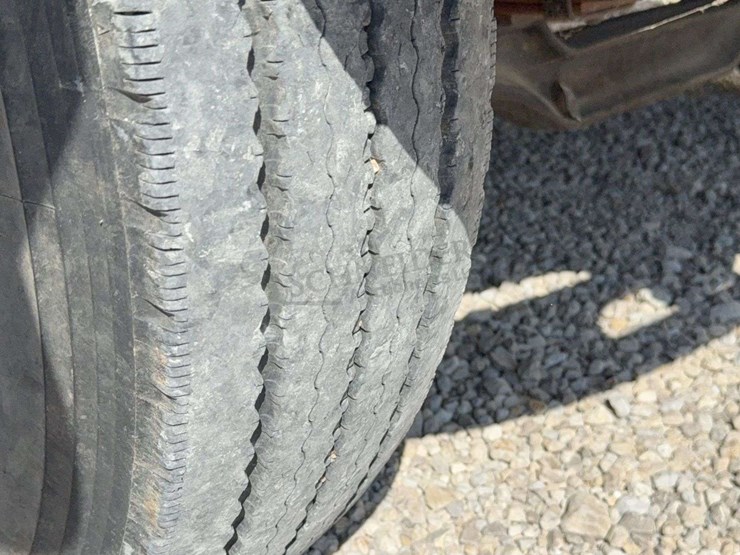 1991-international-4900-image-16