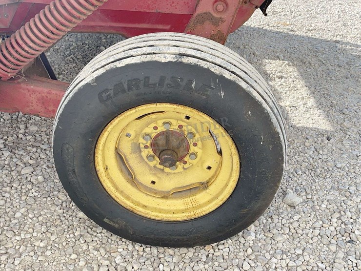 new-holland-488-image-15