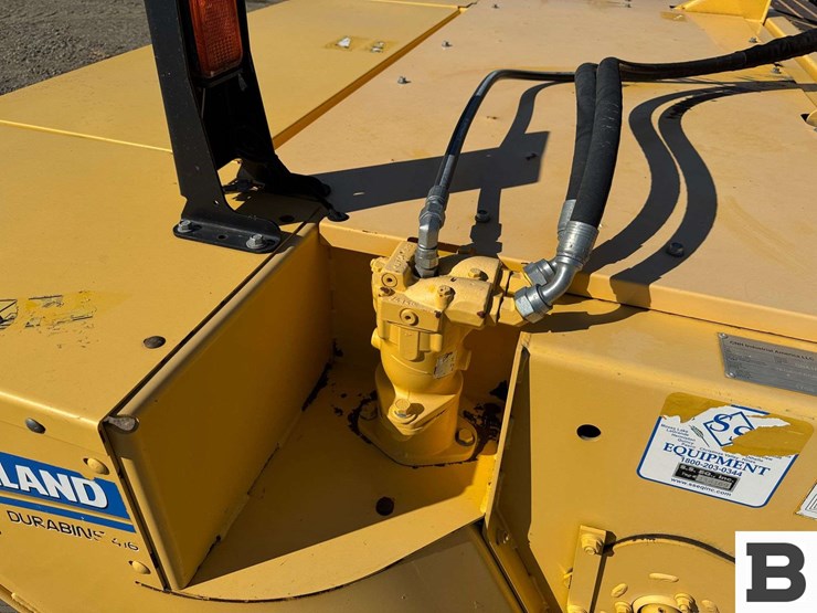 2015-new-holland-speedrower-260-image-16