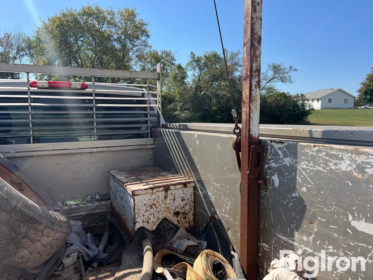 2007-chevrolet-silverado-2500-image-15