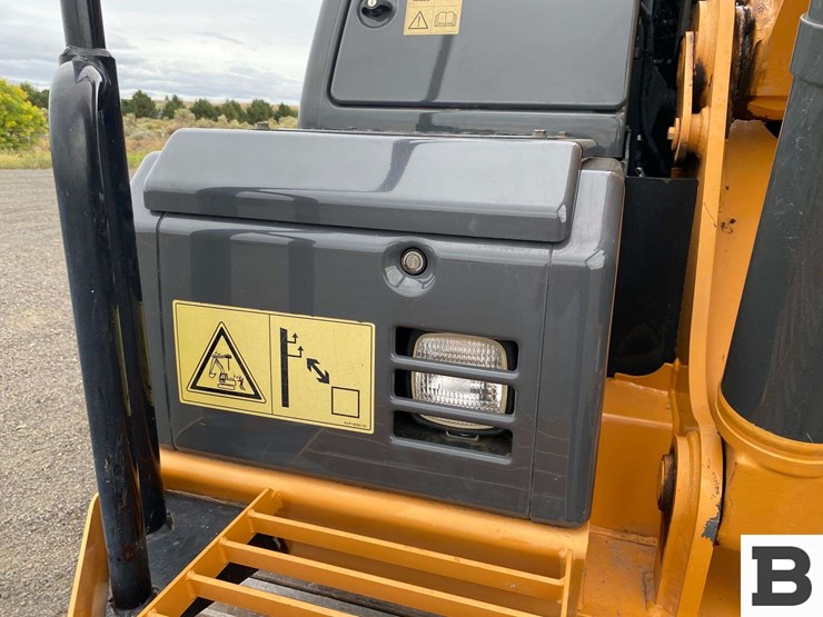 2016-case-cx160d-image-29