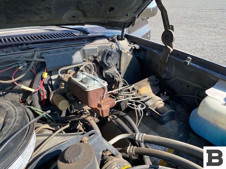 1985-chevrolet-c20-image-35