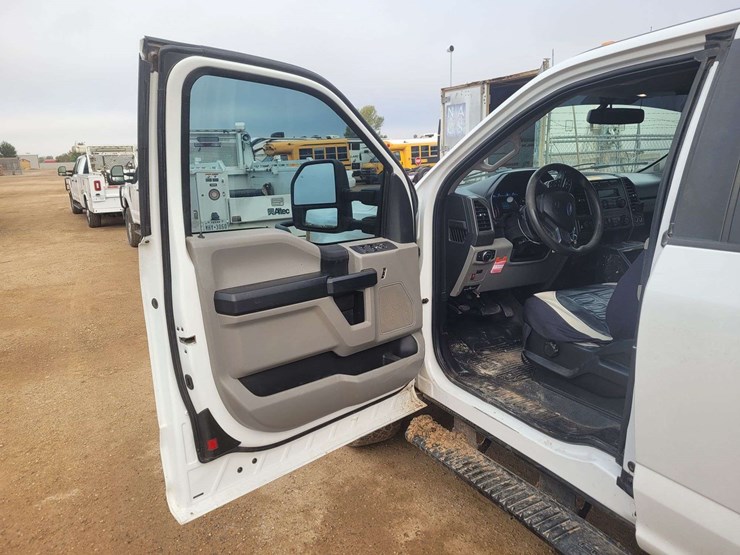 2017-ford-f350-image-7