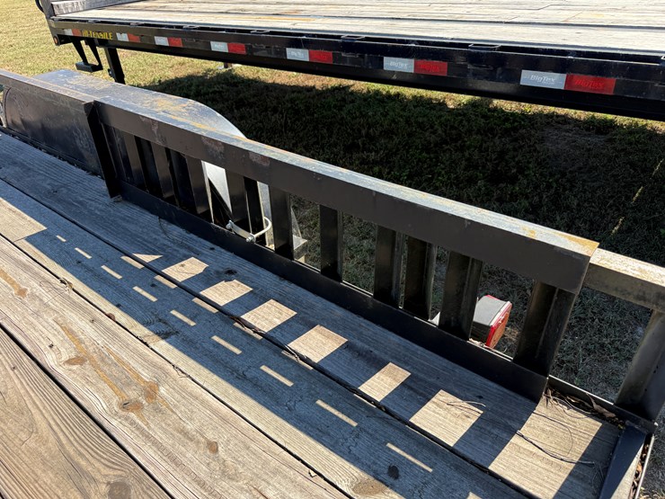 #39-•-#232-•-16-foot-double-axle-trailer-image-5