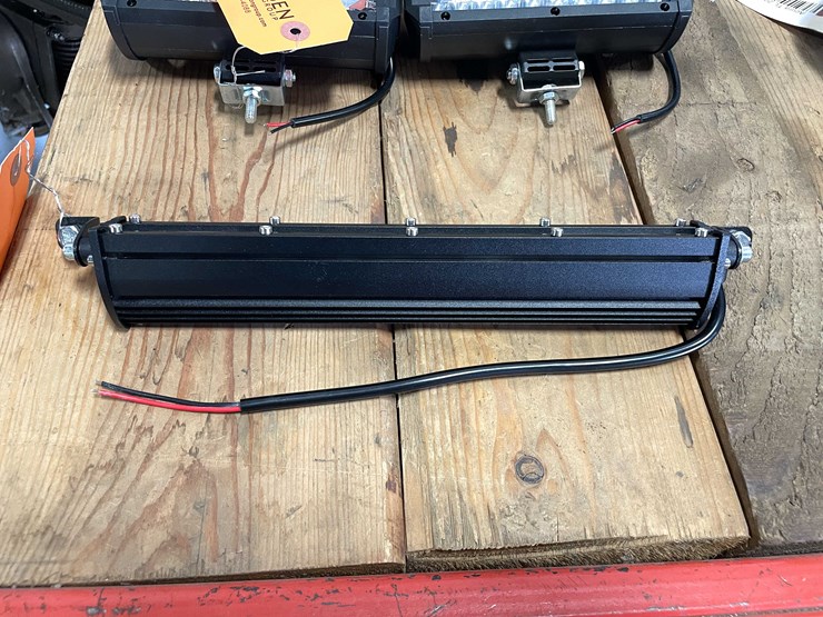 #8523-•-new-10"-led-light-bar-(cw)-image-4