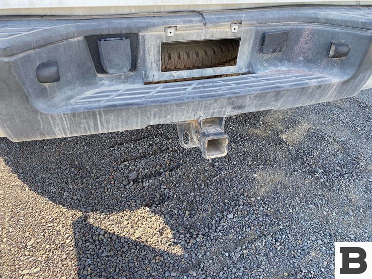 2012-chevrolet-silverado-1500-image-19