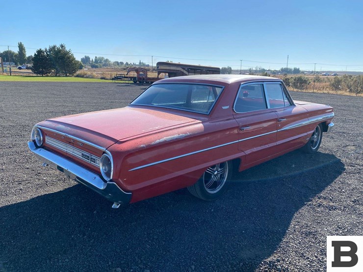 1964-ford-500-image-5