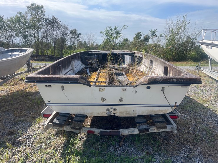#143-•-cajun-bass-boat-hull-&-trailer-image-8