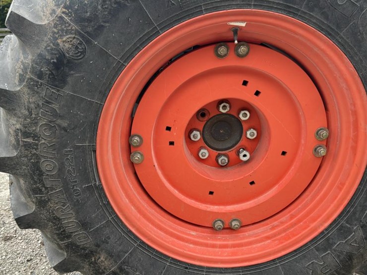 #2402-•-2012-kubota-tractor-image-34