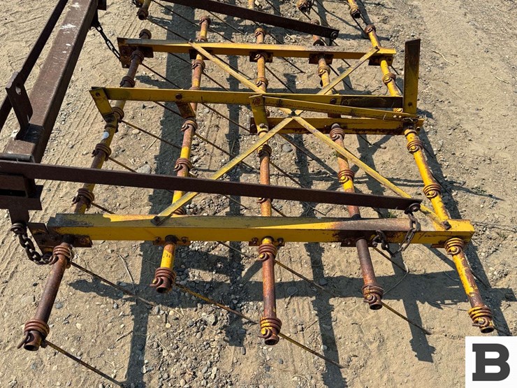 custom-3-section-tine-harow-image-9