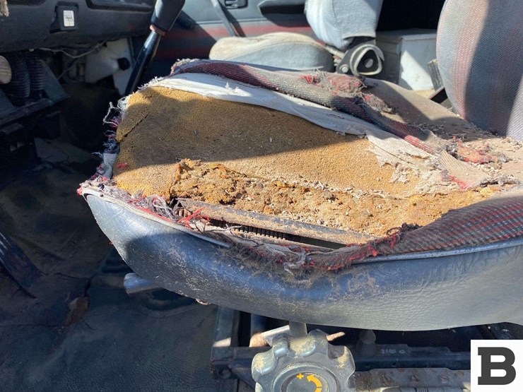 1989-kenworth-22-210-tractor-truck-image-30